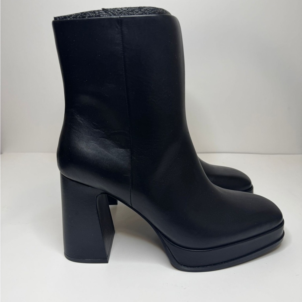Ash Alyx Black Leather Ankle Boot For Women Casual Sz 41 w/ Dust Bag